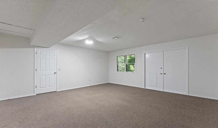 44 Sandwick Dr, Bella Vista, AR 72715 - 3 Beds, 4 Bath