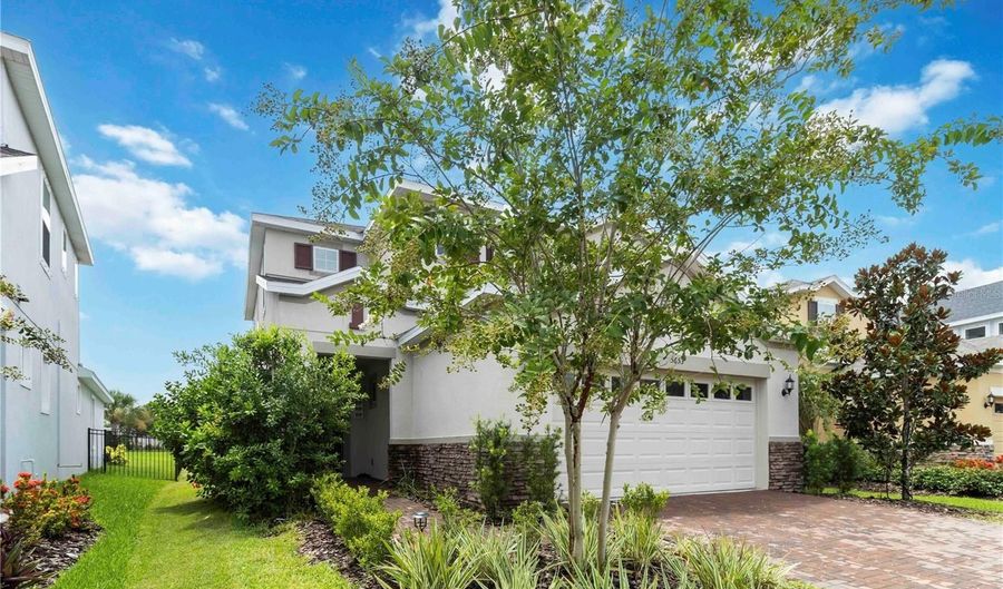 5653 DEL CORONADO Dr, Apollo Beach, FL 33572 - 4 Beds, 3 Bath