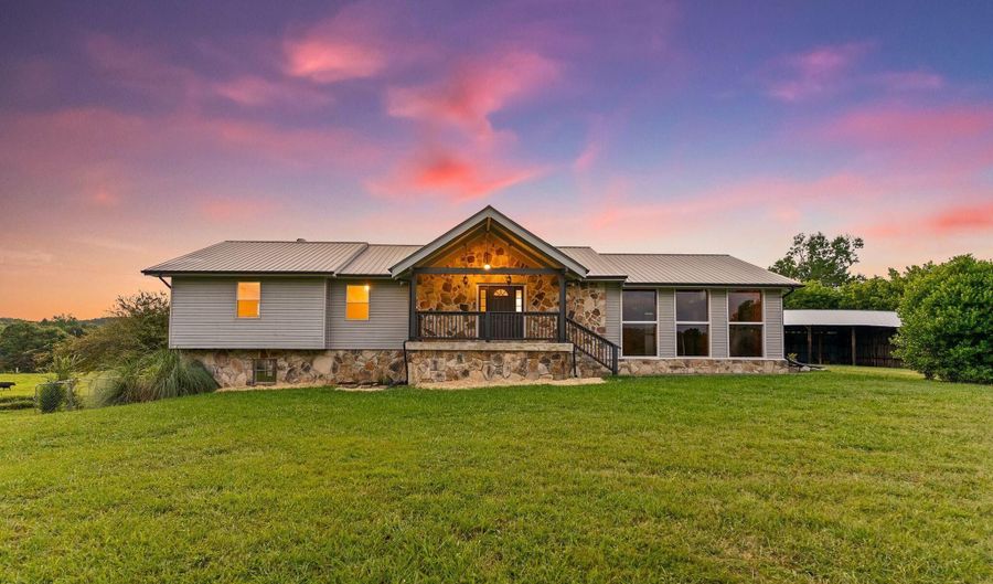 162 County Road 82, Athens, TN 37303 - 4 Beds, 3 Bath