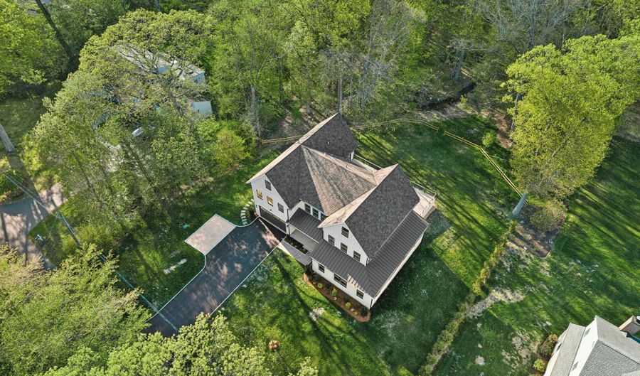 20 Marianne Rd, Darien, CT 06820 - 5 Beds, 8 Bath