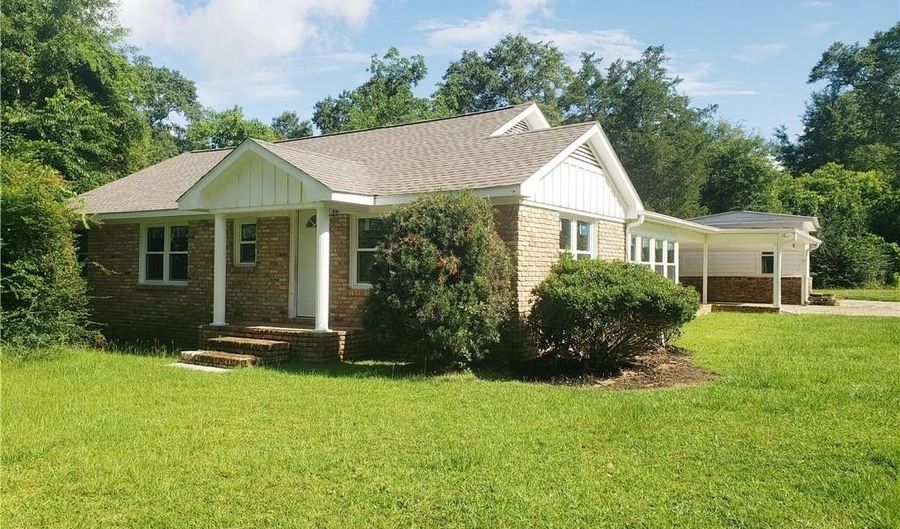 45801 Eastwood Dr, Bay Minette, AL 36507 - 4 Beds, 2 Bath