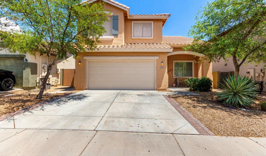 39617 N PRAIRIE Ln, Anthem, AZ 85086 - 4 Beds, 2 Bath