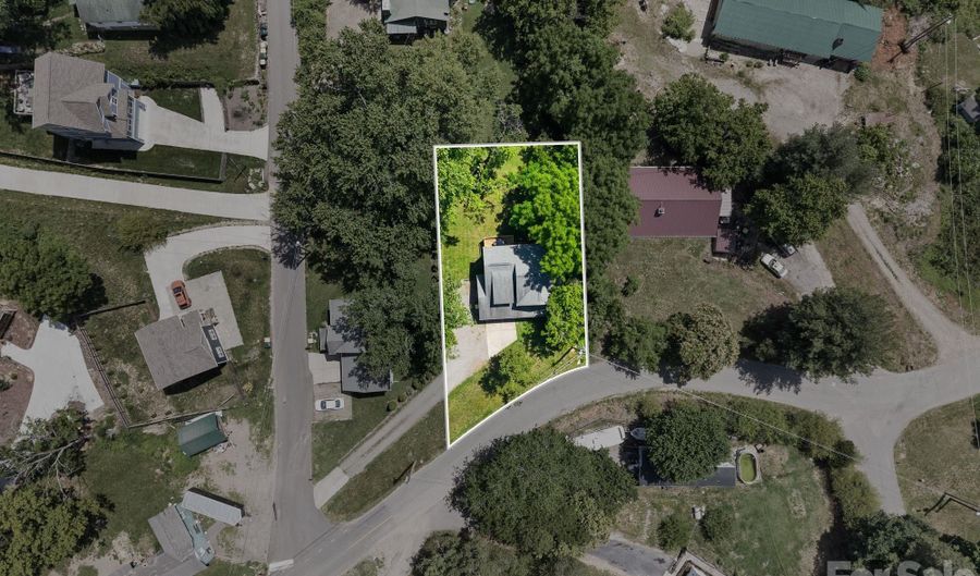7 Apple Ln, Asheville, NC 28804 - 4 Beds, 3 Bath