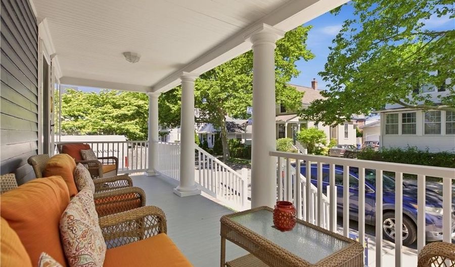 24 Thurston Ave, Newport, RI 02840 - 4 Beds, 2 Bath