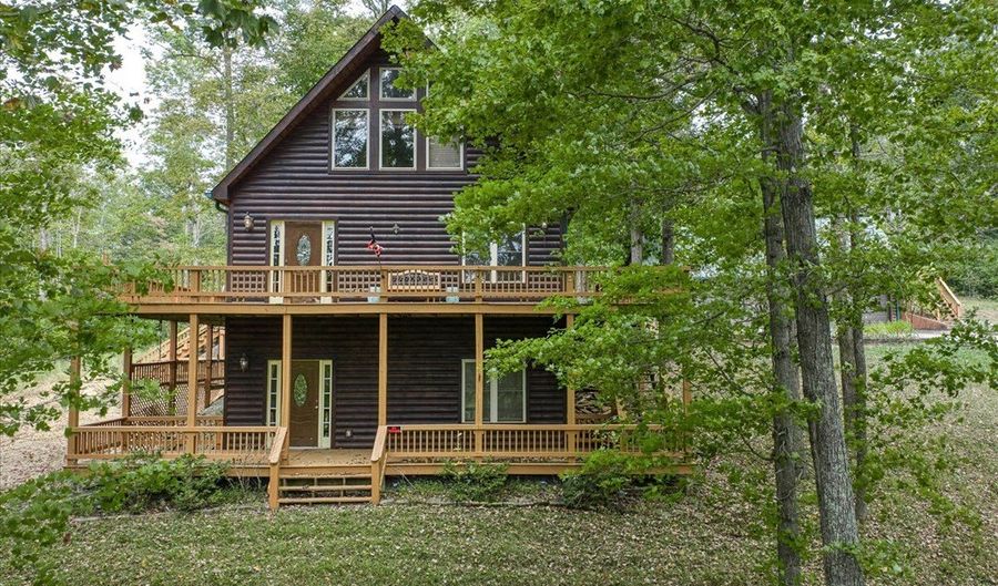 2372 Hogback Rd, Albany, KY 42602 - 2 Beds, 3 Bath