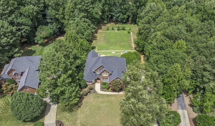 335 Benford Dr, Boiling Springs, SC 29316 - 6 Beds, 4 Bath