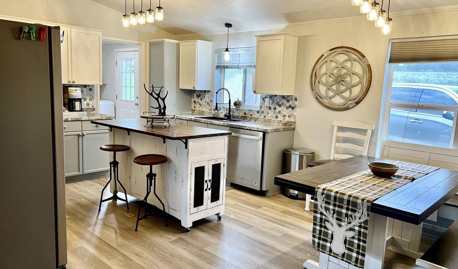 28 Horseshoe Bnd, Angel Fire, NM 87710 - 3 Beds, 2 Bath
