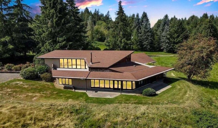 3630 252nd St NE, Arlington, WA 98223 - 5 Beds, 4 Bath