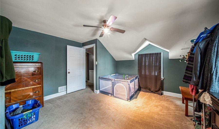 3129 Lincoln Dr, Ashtabula, OH 44004 - 3 Beds, 2 Bath