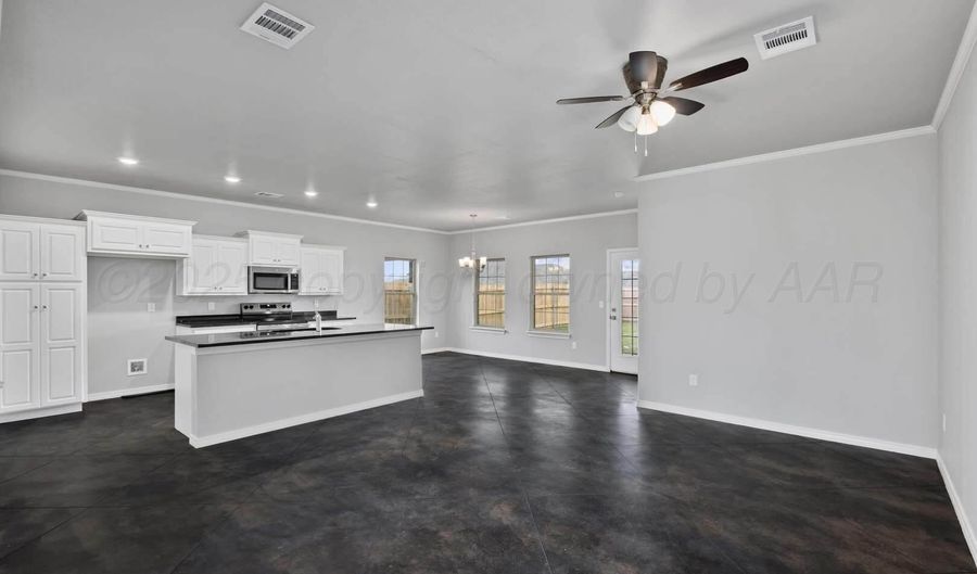 12411 Ogallala Dr, Amarillo, TX 79105 - 3 Beds, 2 Bath