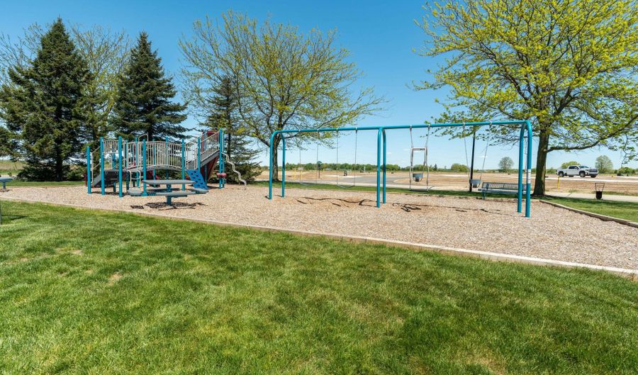 4210 Leeward Ln, Allendale, MI 49401 - 3 Beds, 2 Bath