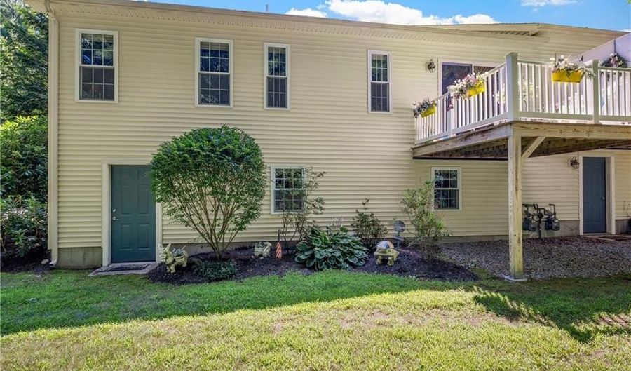 202 Liberty Ln, Burrillville, RI 02830 - 3 Beds, 3 Bath