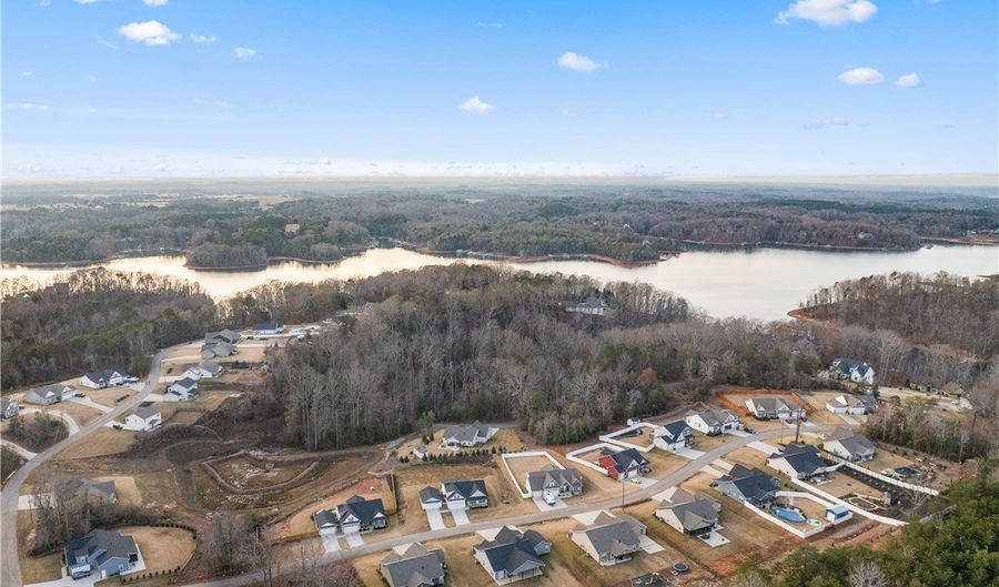 251 Inlet Pointe Dr, Anderson, SC 29625 - 3 Beds, 3 Bath