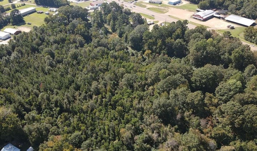 733 NE Industrial Park Rd, Brookhaven, MS 39601 - 0 Beds, 0 Bath