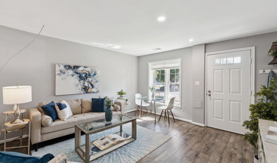 6728 OFFUTT Ln 200A, Bethesda, MD 20815 - 1 Beds, 1 Bath