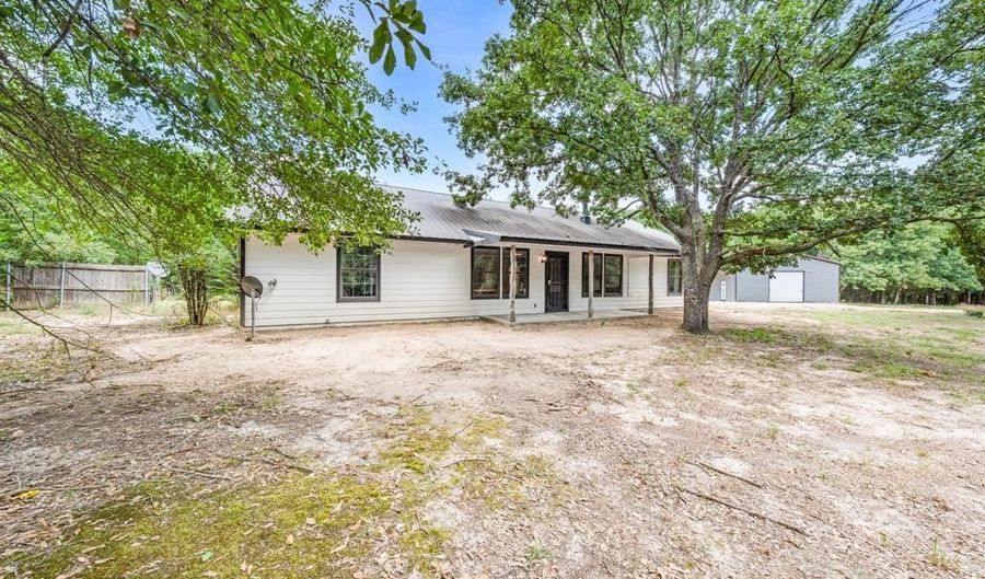 220 County Road 4577, Sulphur Springs, TX 75482 - 3 Beds, 2 Bath