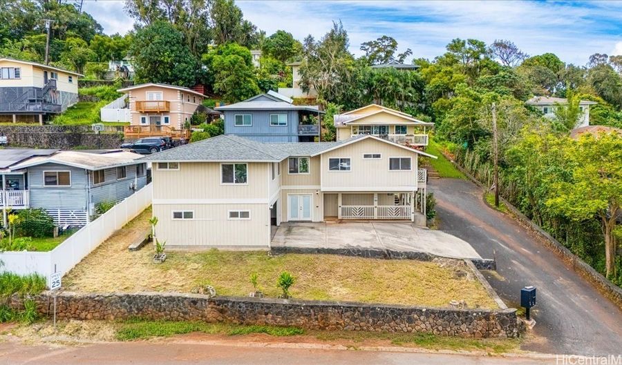 45-567 Keaahala Rd A, Kaneohe, HI 96744 - 3 Beds, 2 Bath