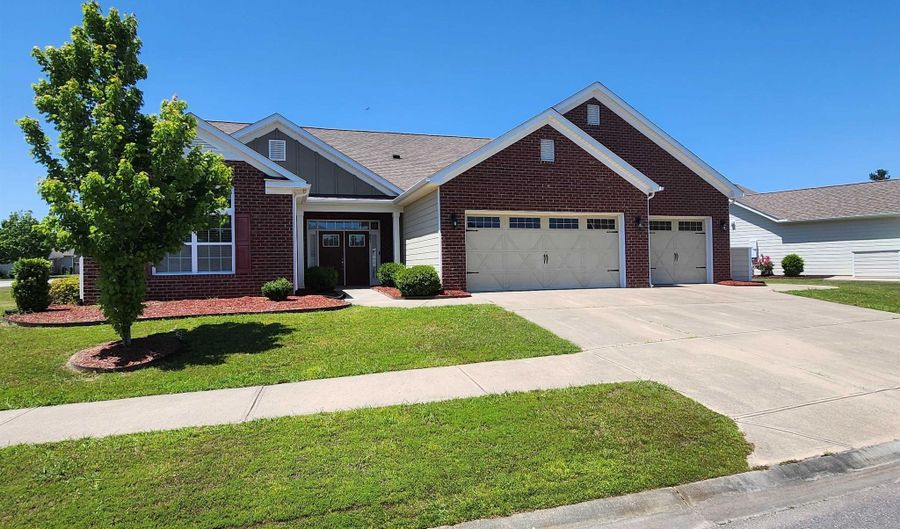 801 Leyland Cypress Ct, Blythewood, SC 29016 - 3 Beds, 3 Bath