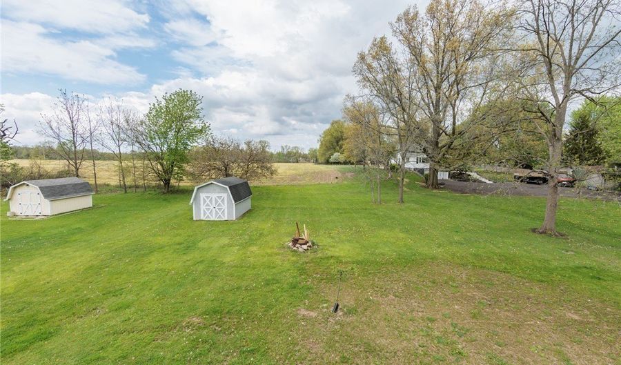 1140 Smith Rd, Ashland, OH 44805 - 4 Beds, 2 Bath