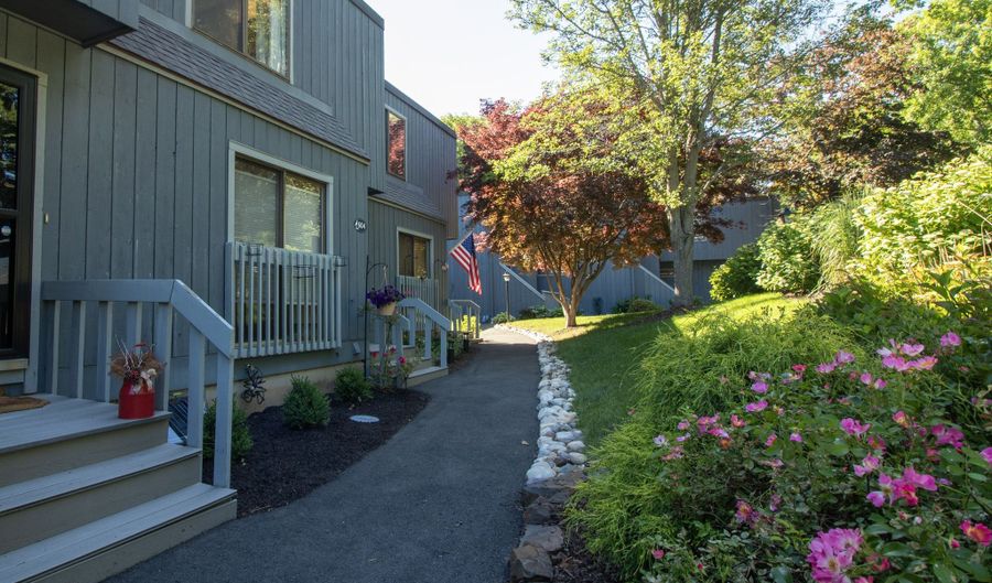 604 Plymouth Colony 604, Branford, CT 06405 - 2 Beds, 2 Bath