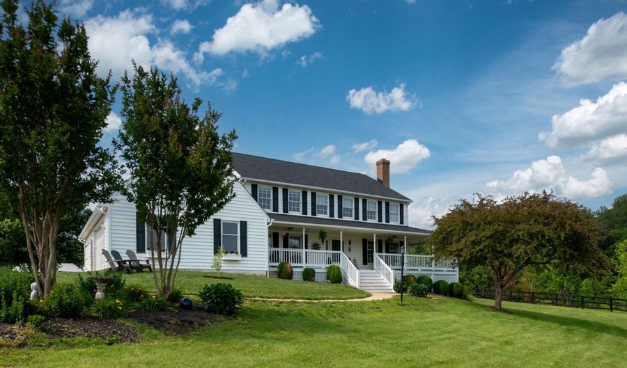 5191 BEACH RIDGE Ln, Amissville, VA 20106 - 5 Beds, 5 Bath