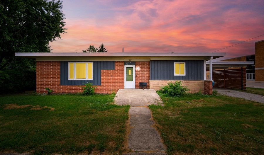107 W Walnut St, Anna, OH 45302 - 3 Beds, 2 Bath
