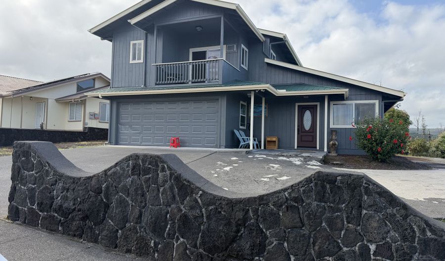 768 LA HOU St, Hilo, HI 96720 - 6 Beds, 4 Bath