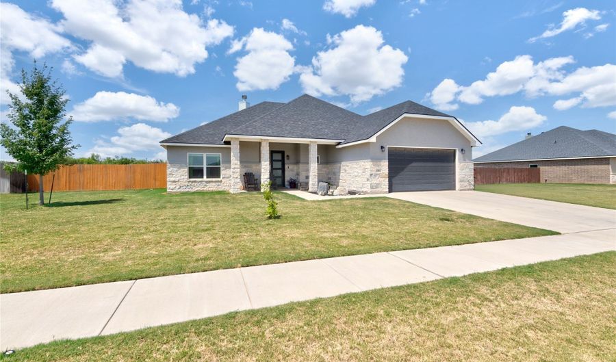 128 Hawker Ln, Abilene, TX 79602 - 4 Beds, 2 Bath