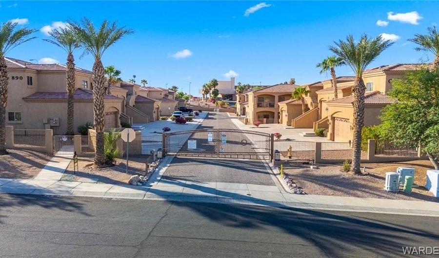 890 Florence Ave 218, Bullhead City, AZ 86429 - 3 Beds, 2 Bath