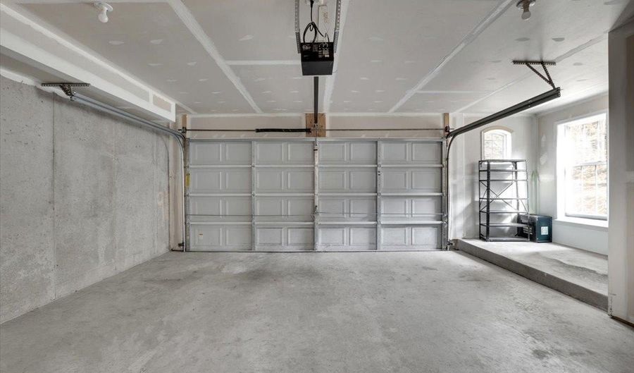 41625 BROXBOURNE Ter, Aldie, VA 20105 - 3 Beds, 4 Bath