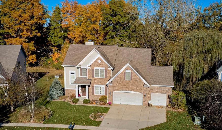 6052 Pine Bluff Dr, Avon, IN 46123 - 4 Beds, 3 Bath