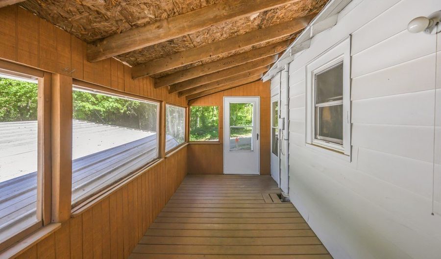 13045 Hwy 69A, Big Sandy, TN 38221 - 2 Beds, 1 Bath