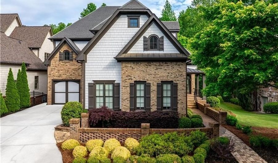 5206 Creek Walk Cir, Peachtree Corners, GA 30092 - 5 Beds, 5 Bath