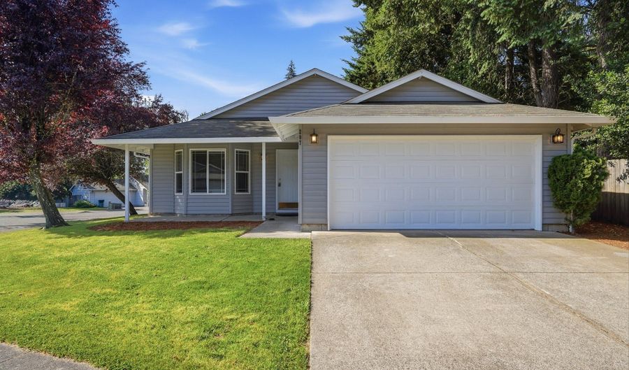 207 SE 11th Cir, Battle Ground, WA 98604 - 3 Beds, 2 Bath