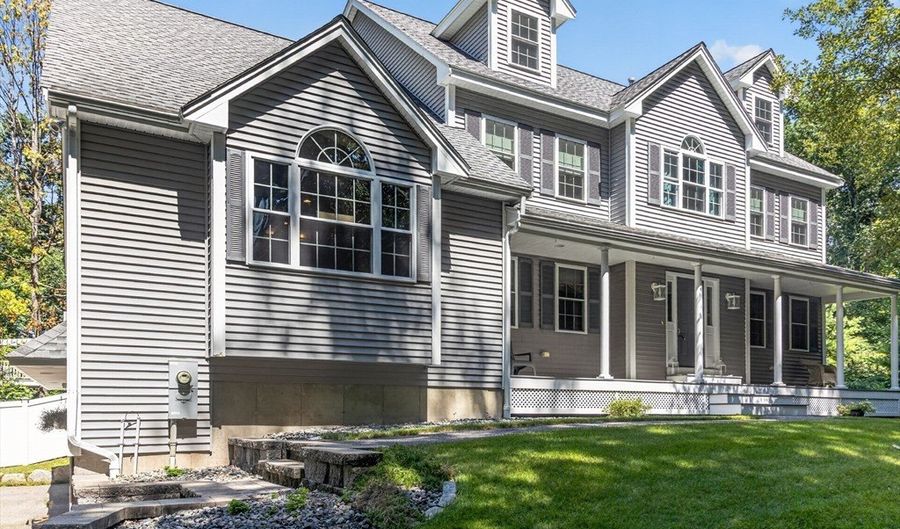 40 Adelman Rd, Billerica, MA 01821 - 4 Beds, 4 Bath