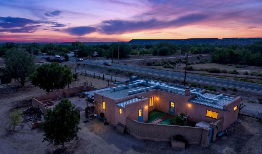 1300 Highway NM 313, Algodones, NM 87001 - 2 Beds, 3 Bath