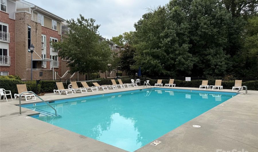 3631 Warp St, Charlotte, NC 28205 - 2 Beds, 3 Bath