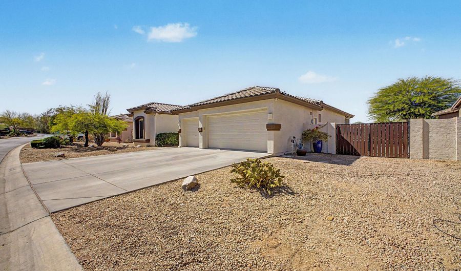 5407 E LONESOME Trl, Cave Creek, AZ 85331 - 4 Beds, 3 Bath