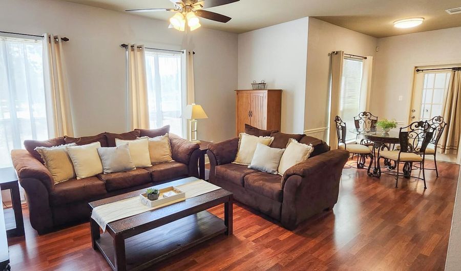 5157 Etta St #4C, Baton Rouge, LA 70820 - 2 Beds, 2 Bath