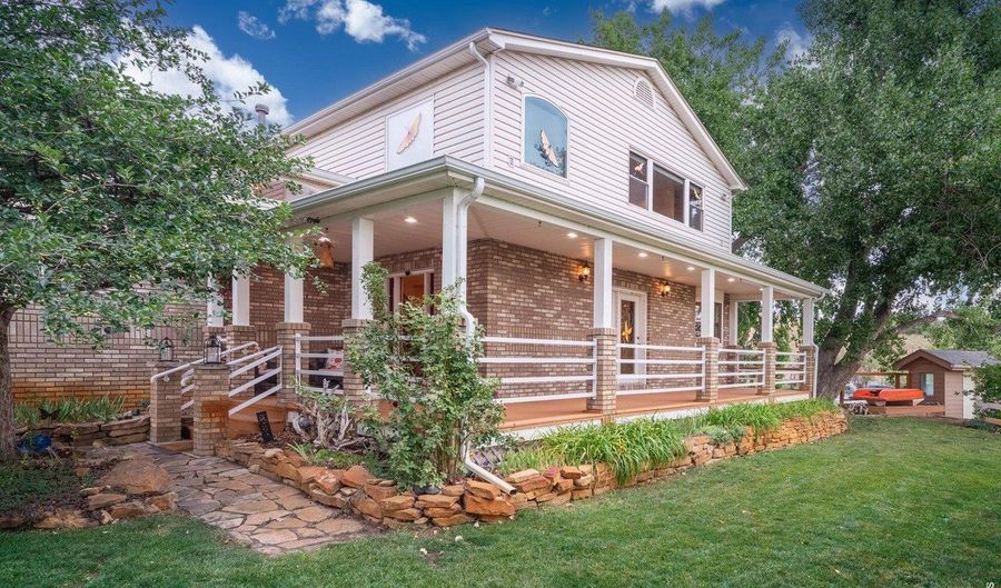 6795 Villa Ln, Berthoud, CO 80513 - 4 Beds, 3 Bath