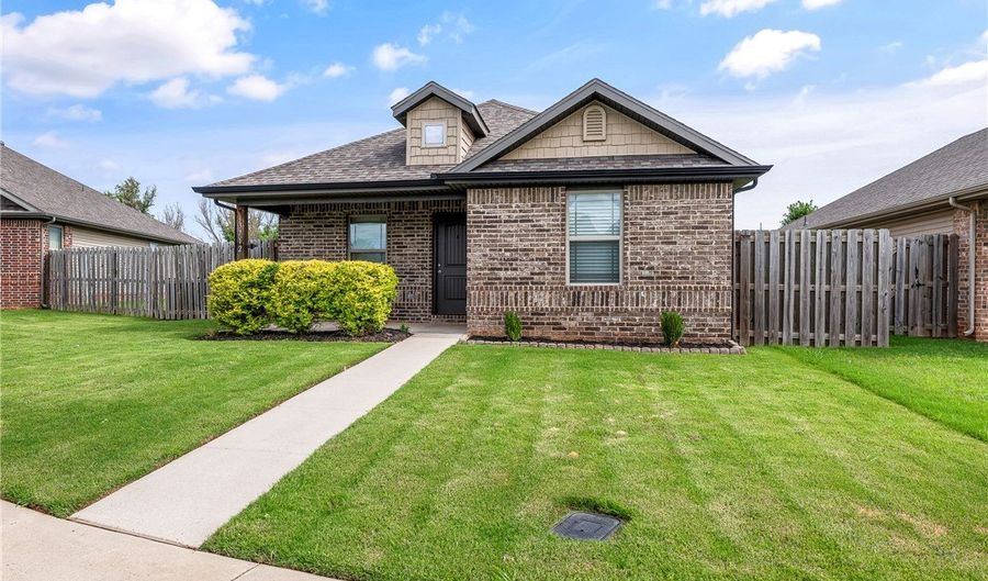 3712 SW Davinci Blvd, Bentonville, AR 72712 - 3 Beds, 2 Bath