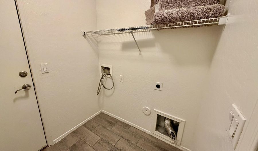 1880 E KACHINA Dr, Casa Grande, AZ 85122 - 4 Beds, 2 Bath