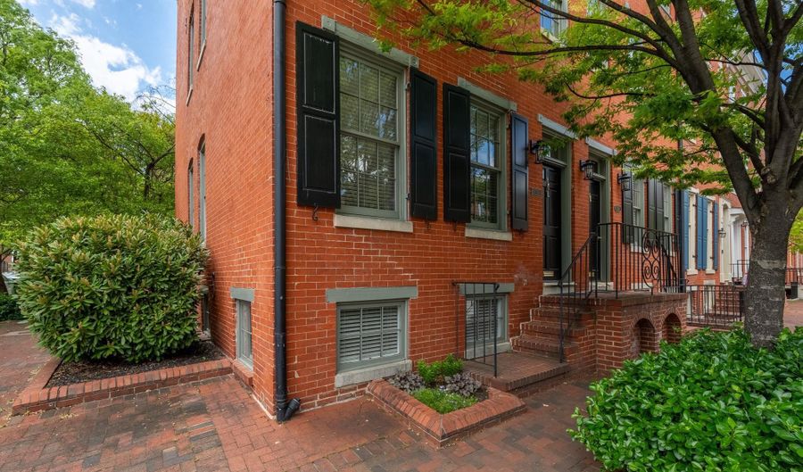 530 S HANOVER St 2, Baltimore, MD 21201 - 2 Beds, 2 Bath