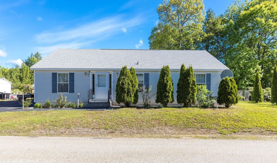 15 Nuthatch Loop, Barrington, NH 03825 - 3 Beds, 2 Bath
