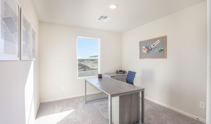 8700 W Milligan Rd, Arizona City, AZ 85123 - 4 Beds, 2 Bath