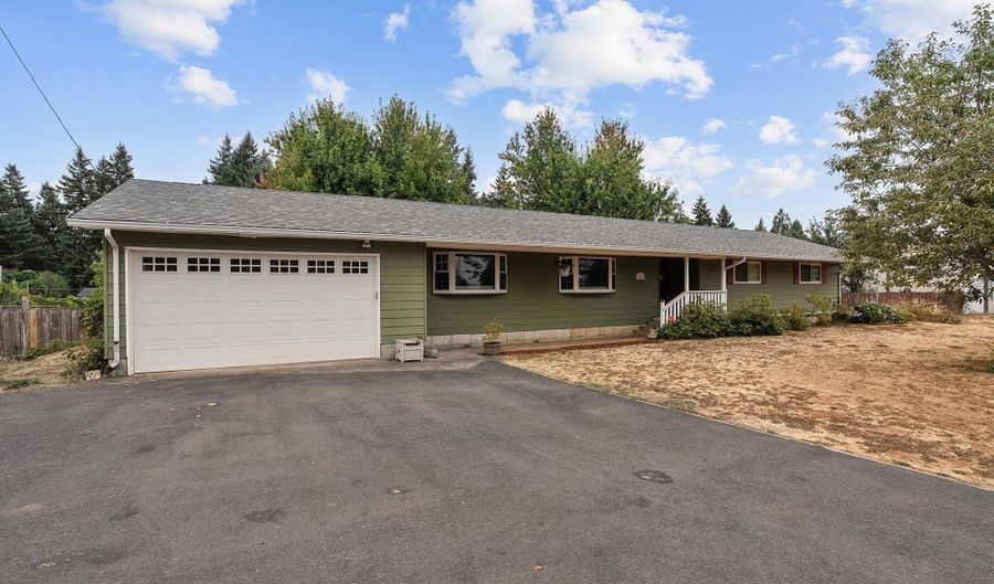 20415 HIGHWAY 213, Oregon City, OR 97045 - 6 Beds, 3 Bath