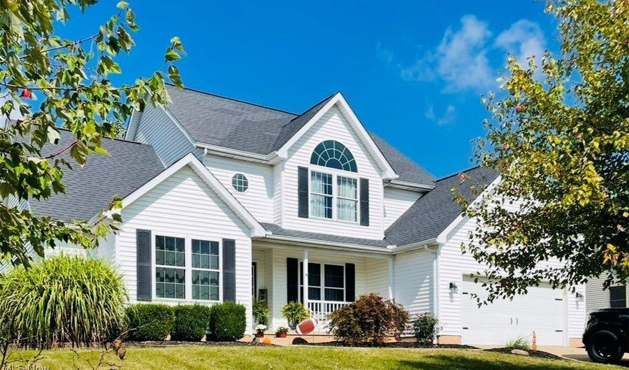 2435 Queensbury Rd, Alliance, OH 44601 - 3 Beds, 3 Bath