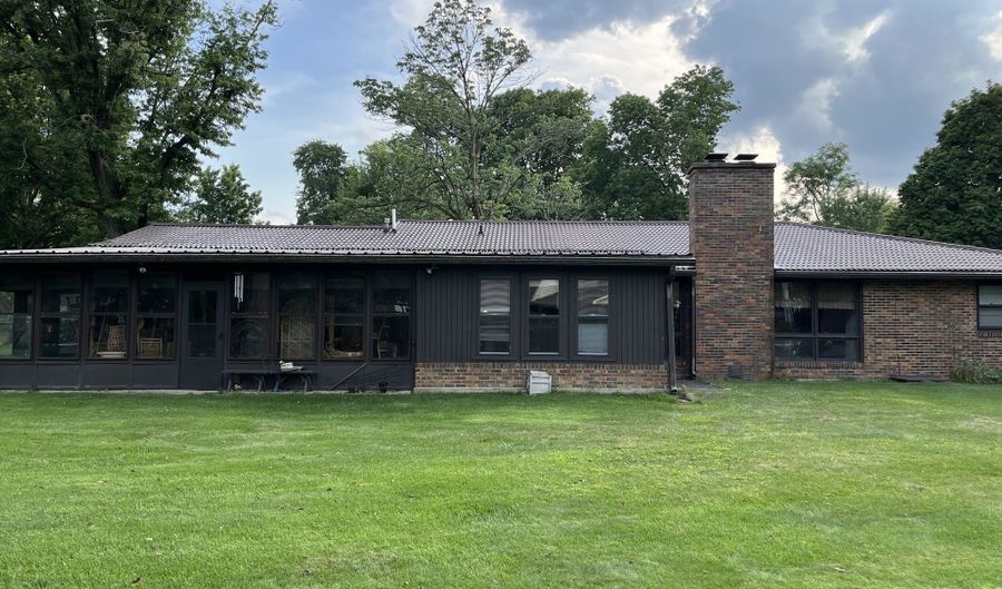 6408 Rosalind Ln, Anderson, IN 46013 - 3 Beds, 2 Bath