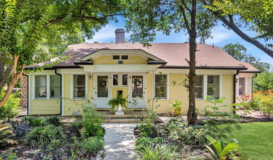 222 REDWOOD St, Alamo Heights, TX 78209 - 0 Beds, 0 Bath