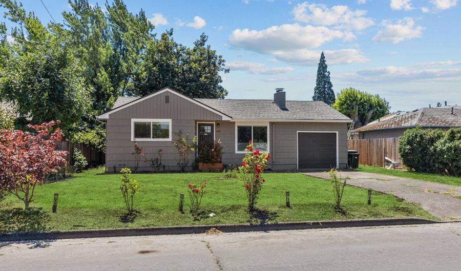 2681 D St, Springfield, OR 97477 - 2 Beds, 1 Bath